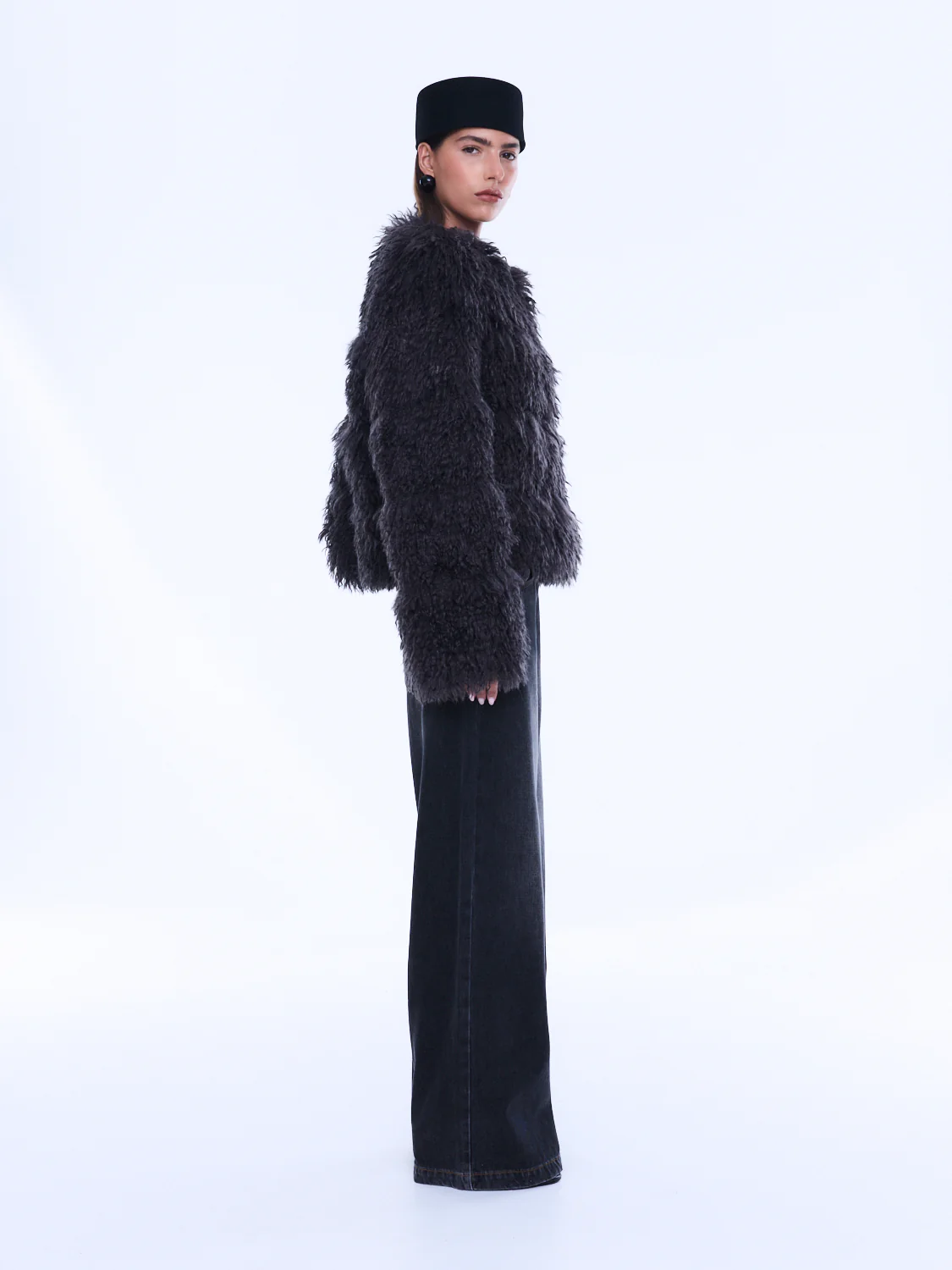 CAITY FAUX FUR JACKET - Image 3