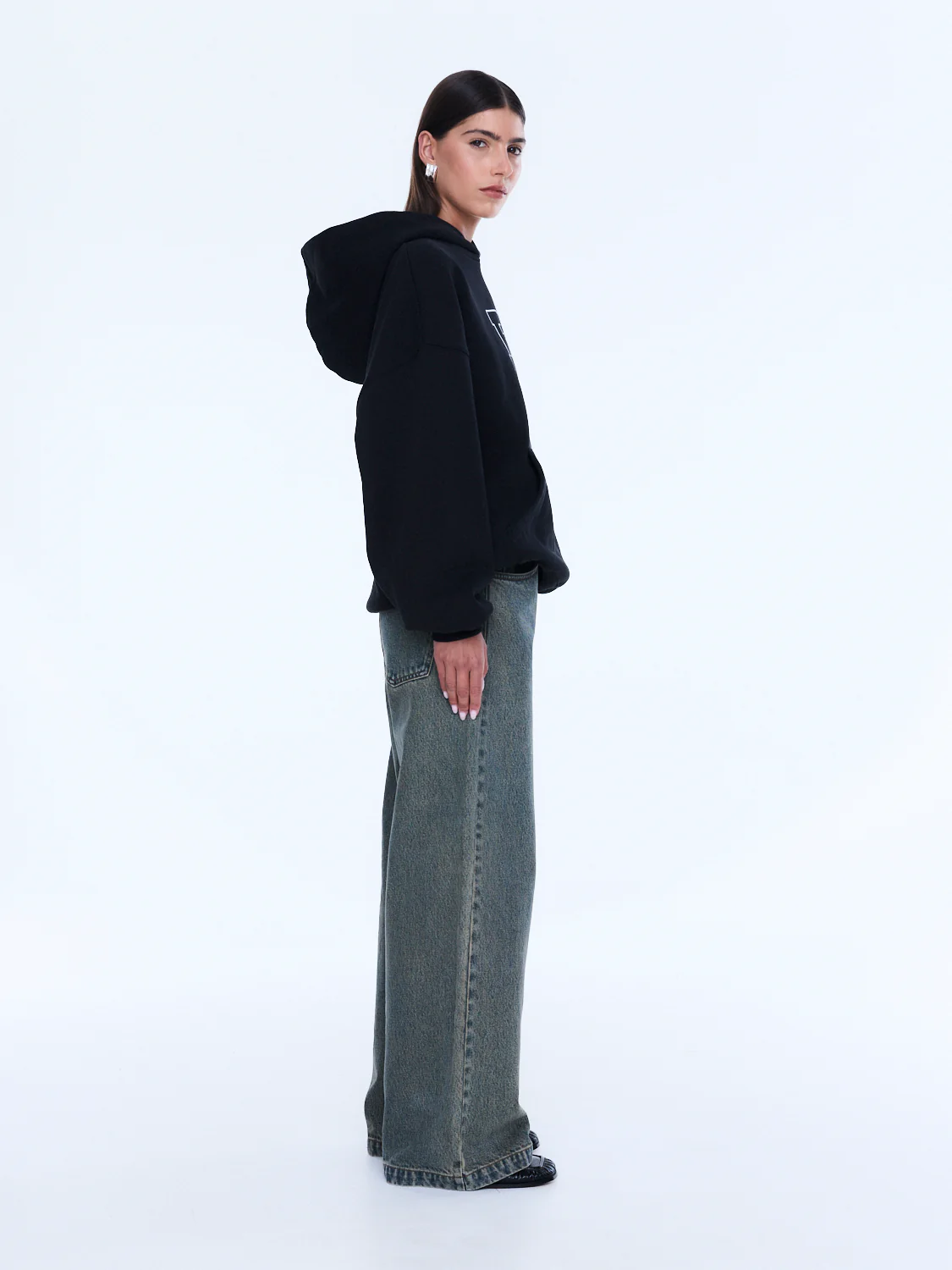 CASSIE OVERSIZED HOODIE - Image 3