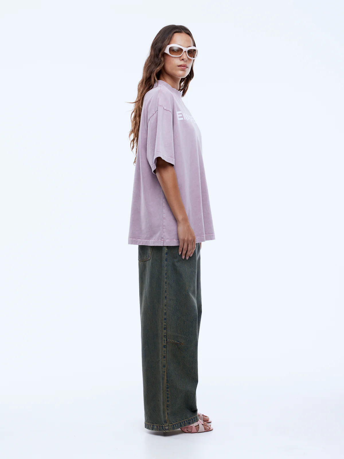 CHLOE OVERSIZED TEE - Image 3