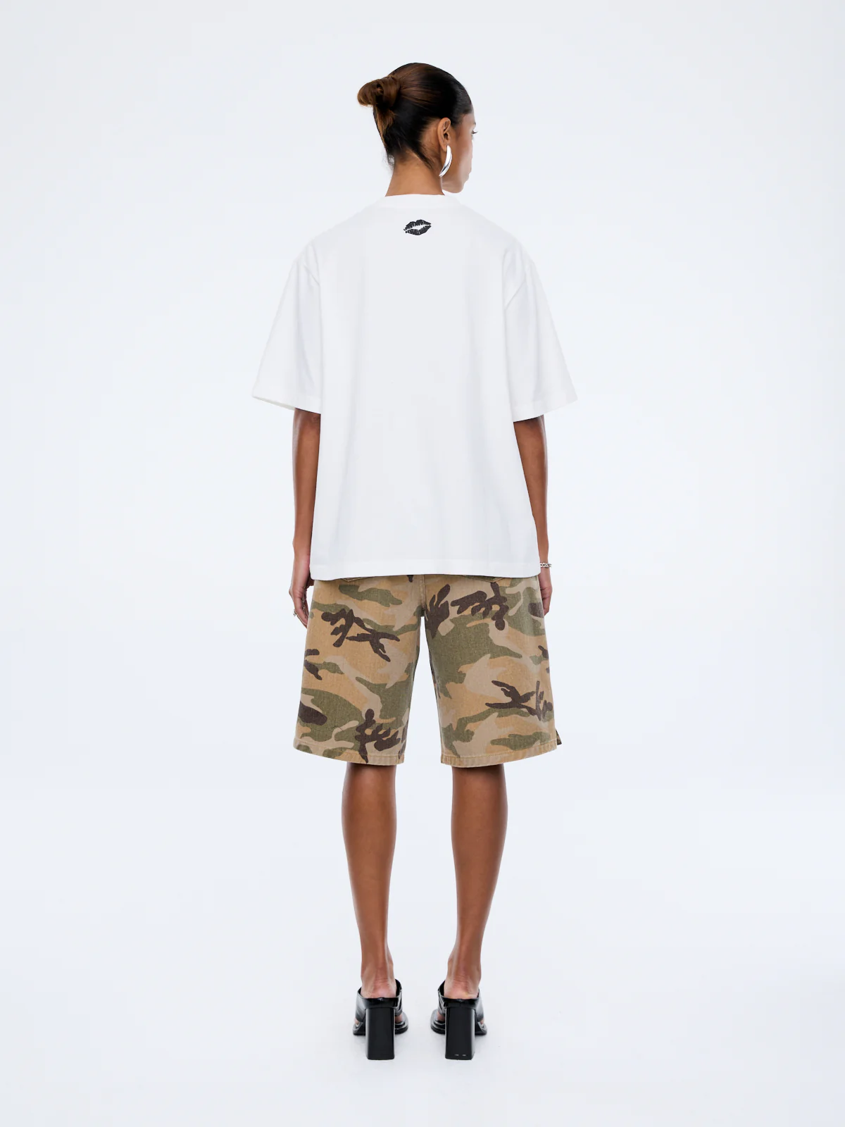 CP 1995 TEE - Image 4