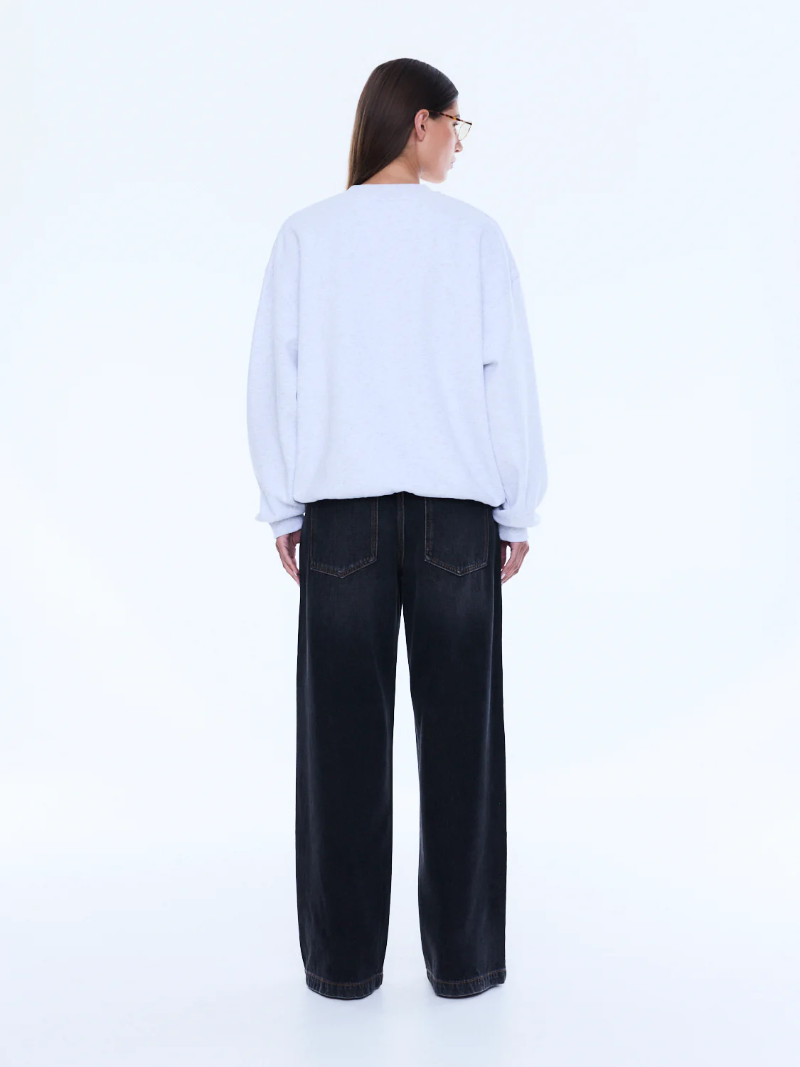 MILA OVERSIZED SWEATER - Image 4