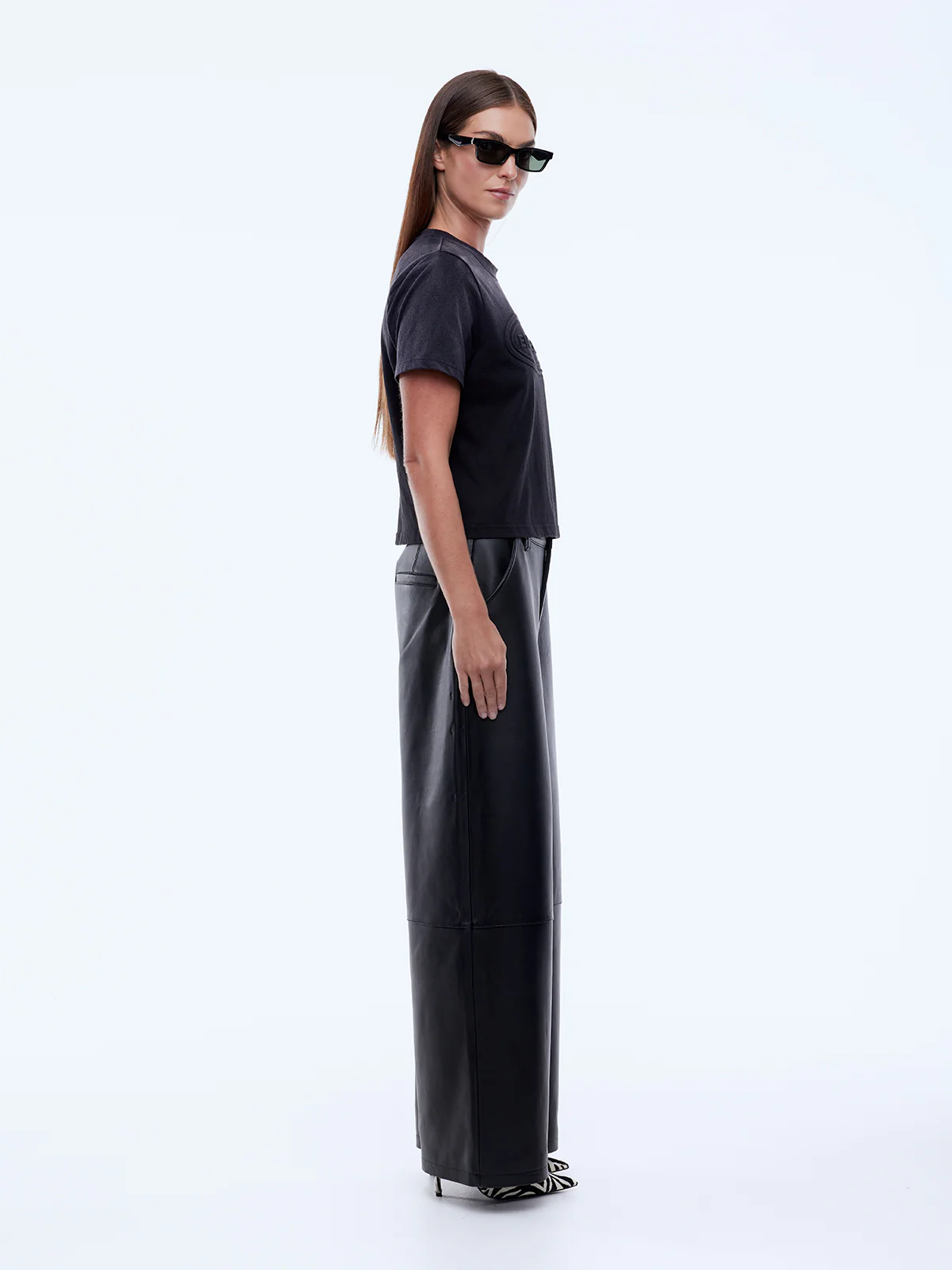 WASHED DEBOSSED RELAXED BABY TEE - Image 3